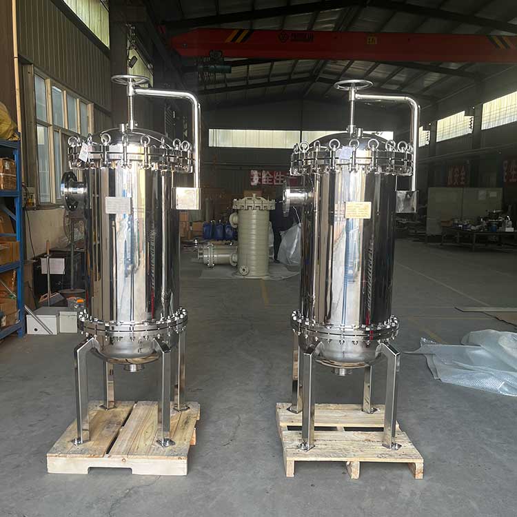 華豫供應三袋式過濾器DN100 殼體材質316L